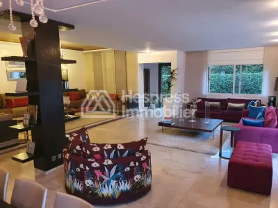 Exceptional Villa for Rent – ​​Neighborhood Oasis