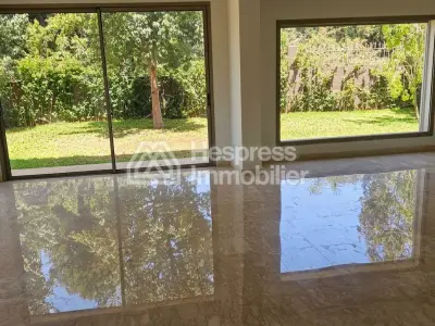 Villa d'exception pour location à bouskoura