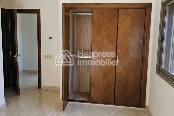 Villa d'exception pour location à bouskoura