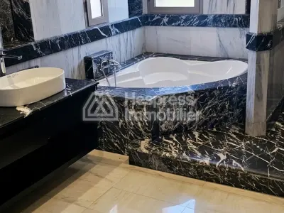 Villa d'exception pour location à bouskoura