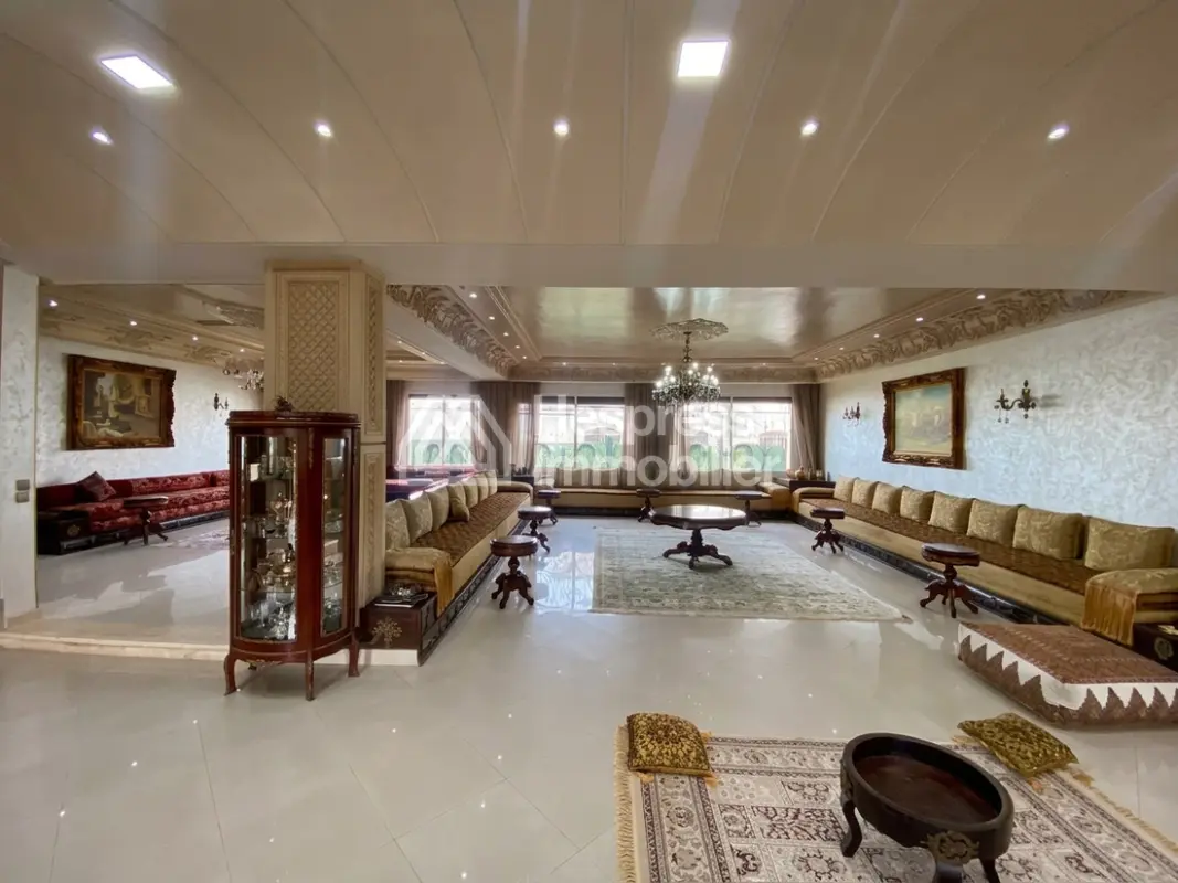 Stunning villa for sale – Nassim/Bousskoura Road