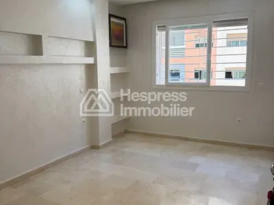 Furnished 3-bedroom apartment for rent at Californie