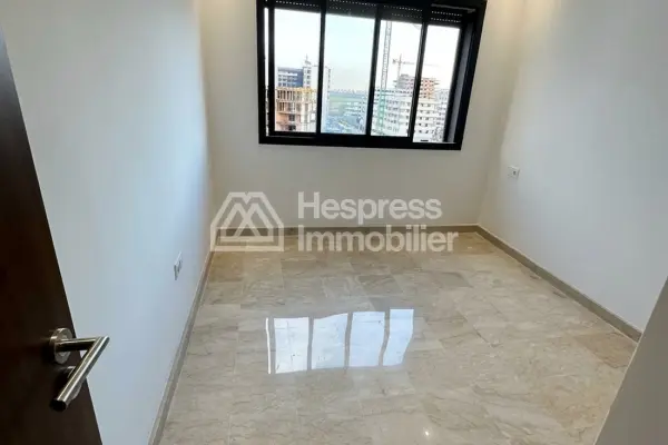 Unfurnished apartment for rent – ​​Les Arènes Zenata