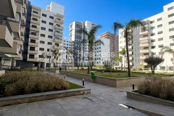 Unfurnished apartment for rent – ​​Les Arènes Zenata