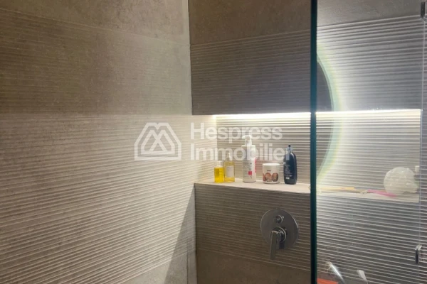 Appartement meublé neuf à louer – Résidence Majorelle, El Menzeh 