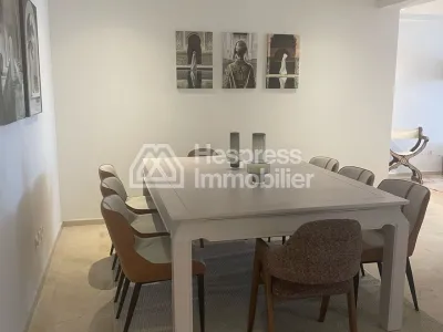 Superb fully furnished luxury apartment for rent – ​​Secure residence