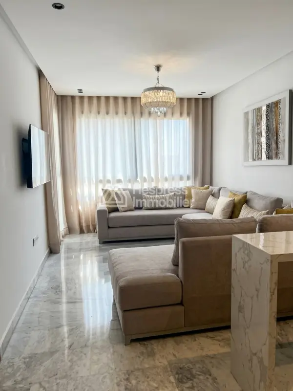 Studio meublé à louer – Quartier des Hôpitaux
