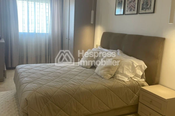 Superb fully furnished luxury apartment for rent – ​​Secure residence