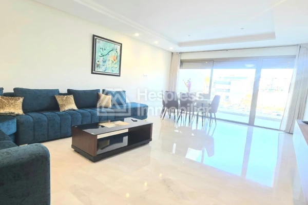 Furnished 2-bedroom apartment on the seafront, Le Carrousel