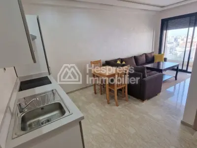 Furnished Studio Apartment for Rent – ​​Karachi Street, Burgundy