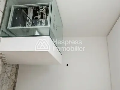 For rent – ​​Magnificent Duplex in La Ville verte