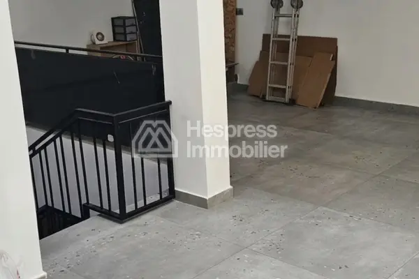 Shop for rent – ​​Zerktouni Boulevard