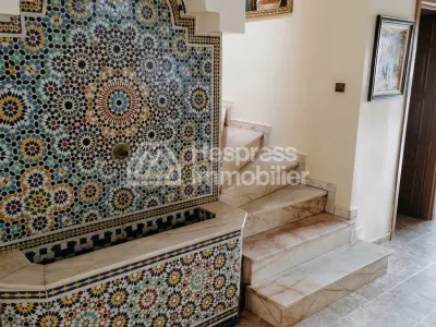 Villa à vendre – Lotissement Florida, Sidi Maârouf
