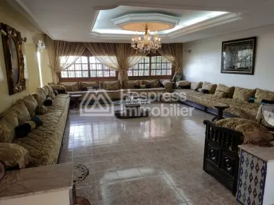 Villa à vendre – Lotissement Florida, Sidi Maârouf