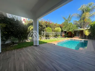 Villa à louer – Prestigia