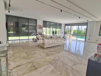 Prestigious villa for sale El Menzeh