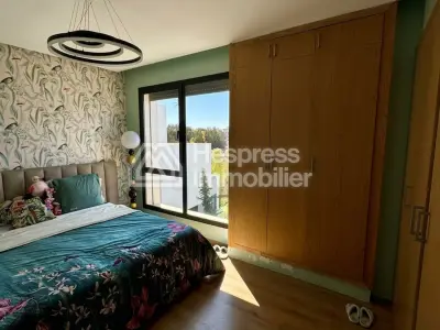Trés beau duplex à vendre à la ville verte