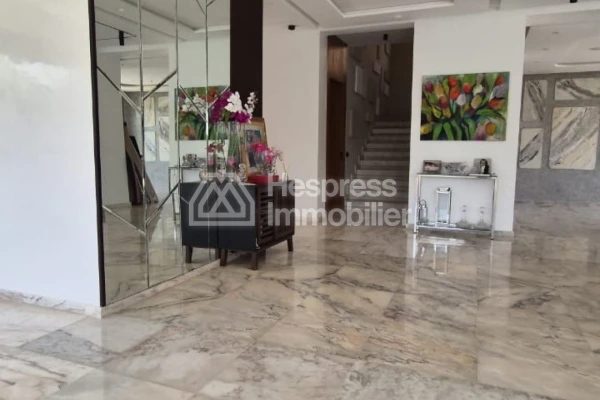 Prestigieuse villa à vendre EL Menzeh