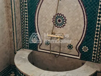 فيلا فاخرة للبيع – Ville verte
