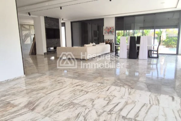 Prestigieuse villa à vendre EL Menzeh
