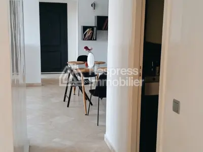 Furnished apartment for rent in Californie