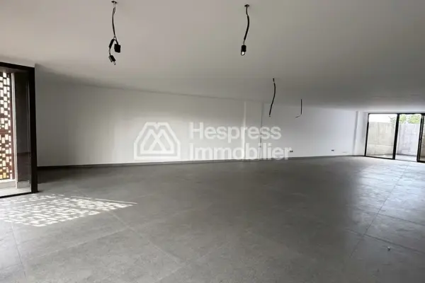 Professional office for rent – Oasis
