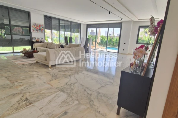 Prestigieuse villa à vendre EL Menzeh