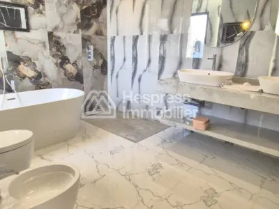Prestigious villa for sale El Menzeh