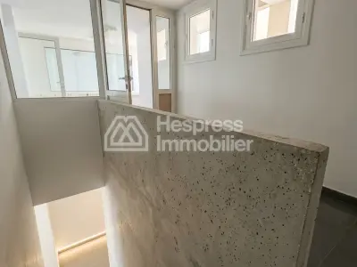 محلات تجارية للإيجار في منطقة لوسيتانيا