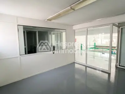 محلات تجارية للإيجار في منطقة لوسيتانيا