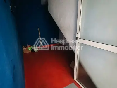 محلات تجارية للإيجار في منطقة لوسيتانيا