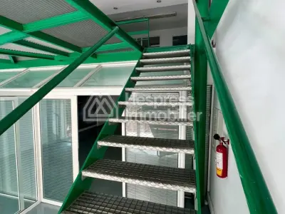 محلات تجارية للإيجار في منطقة لوسيتانيا