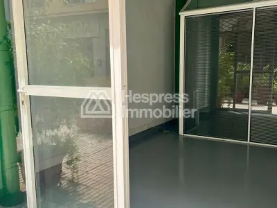 محلات تجارية للإيجار في منطقة لوسيتانيا
