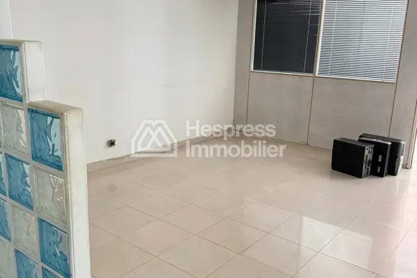 Professional office for rent at Maarif