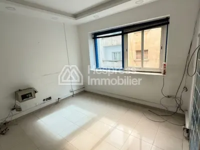 Professional office for rent at Maarif