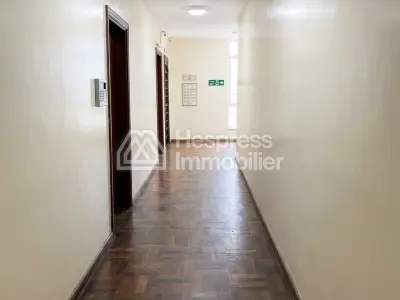 Professional office for rent at Maarif