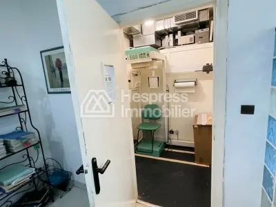 Professional office for rent at Maarif