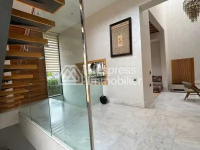 Villa Jumelée de Prestige à vendre à Ville Vert