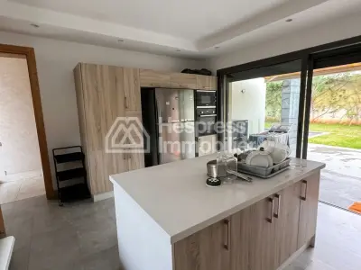 Villa Jumelée de Prestige à vendre à Ville Vert