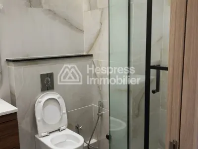 Empty studio apartment in Evasion Square near Naershore