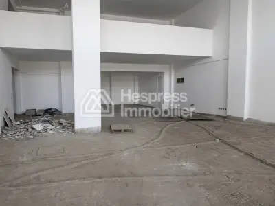 Shop for rent on Maarif