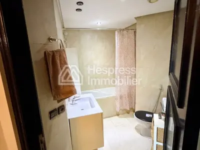 Furnished apartment for sale in Oasis , 105m²