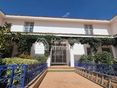 For rent – ​​Exceptional villa of 4000 m² in Rabat