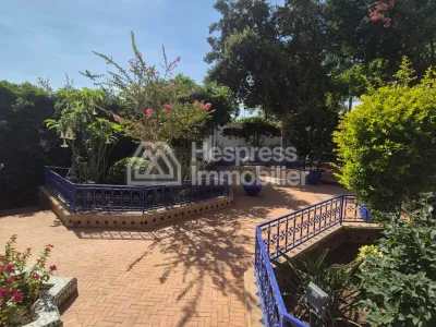 For rent – ​​Exceptional villa of 4000 m² in Rabat
