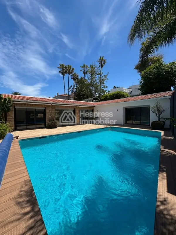 Villa Plein Pied à louer – Anfa Supérieur