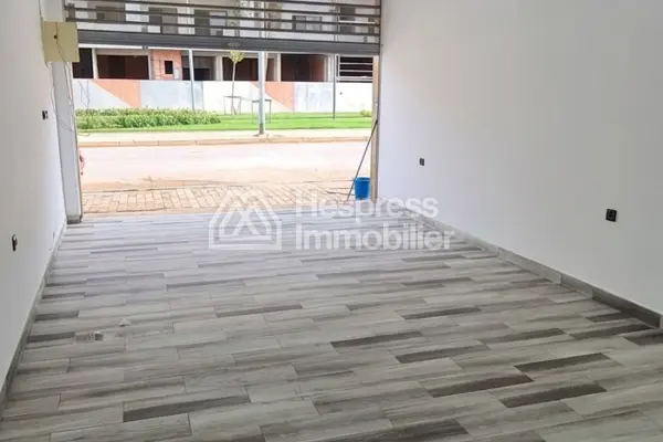 Shop for rent in Nouceur