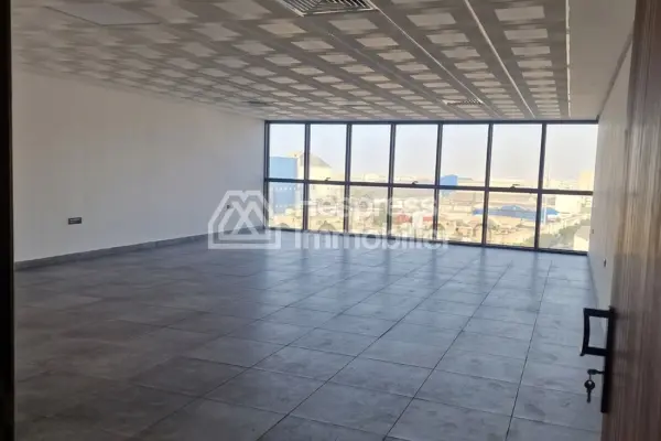 For rent – ​​Two office floors at Roches Noires