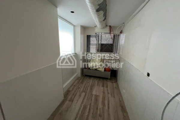 Commercial premises for sale, 116m² at Tangier