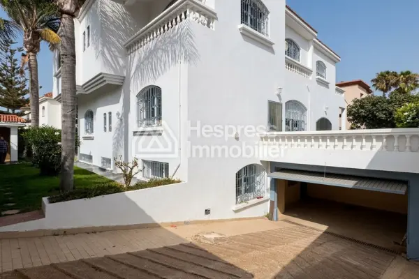 Villa for sale in Laymoun