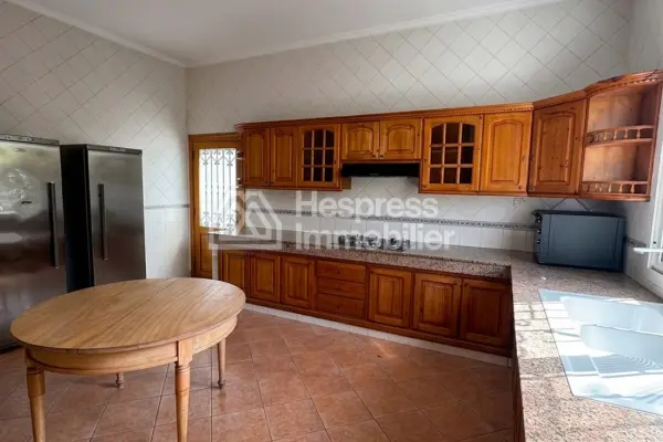 Villa for sale in Laymoun